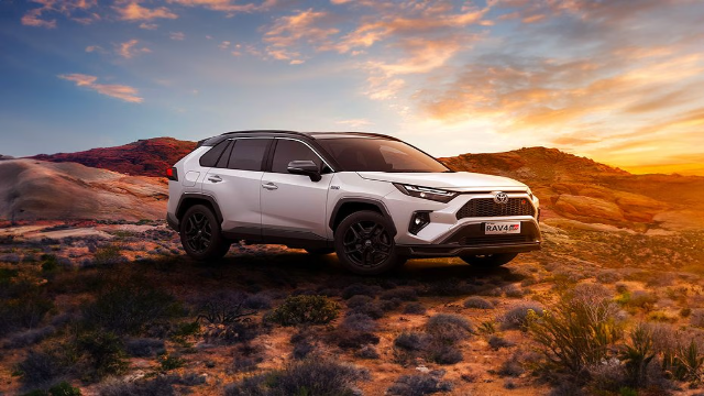 Toyota RAV4: SUV Serbaguna yang Mengubah Cara Orang Berkendara